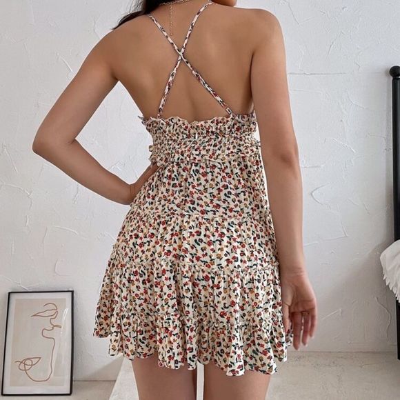 Floral mini dress - Picture 3 of 5